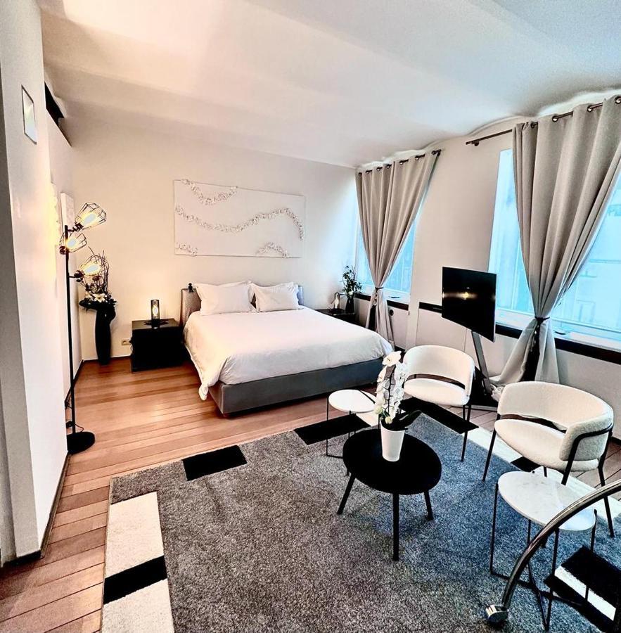 Les Lofts D'Artistes Hotel Saint-Gilles Ngoại thất bức ảnh