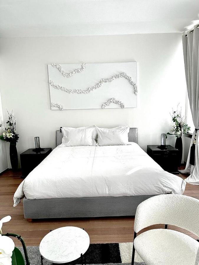 Les Lofts D'Artistes Hotel Saint-Gilles Ngoại thất bức ảnh