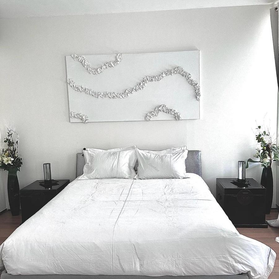 Les Lofts D'Artistes Hotel Saint-Gilles Ngoại thất bức ảnh