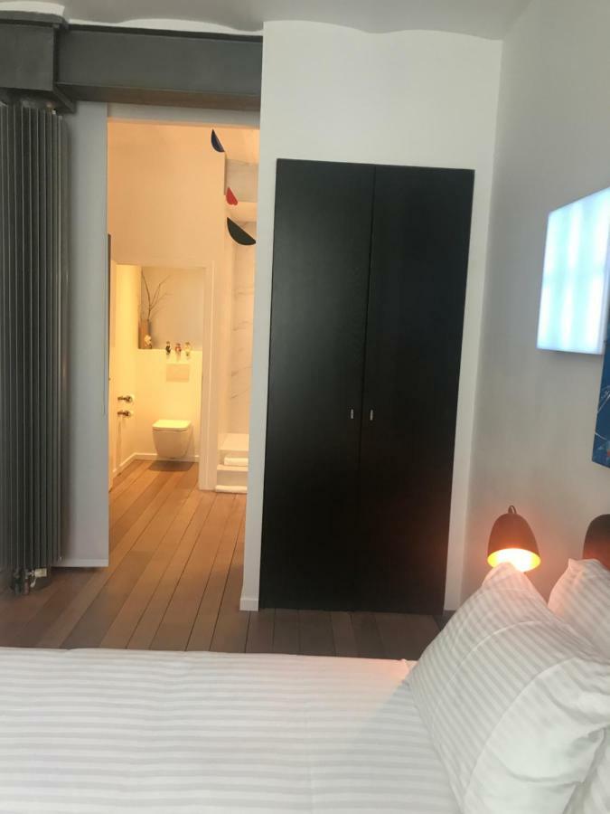 Les Lofts D'Artistes Hotel Saint-Gilles Ngoại thất bức ảnh