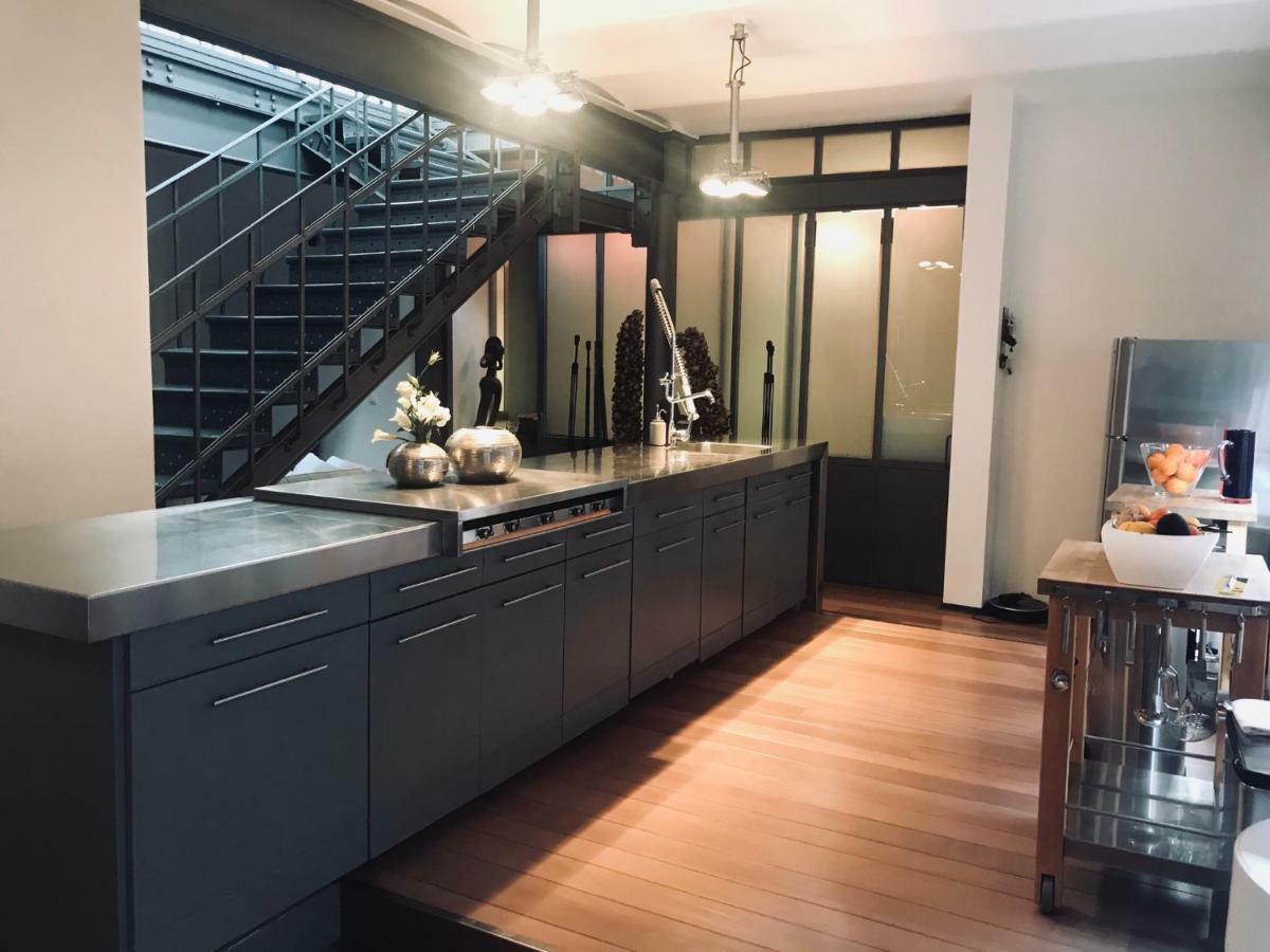 Les Lofts D'Artistes Hotel Saint-Gilles Ngoại thất bức ảnh