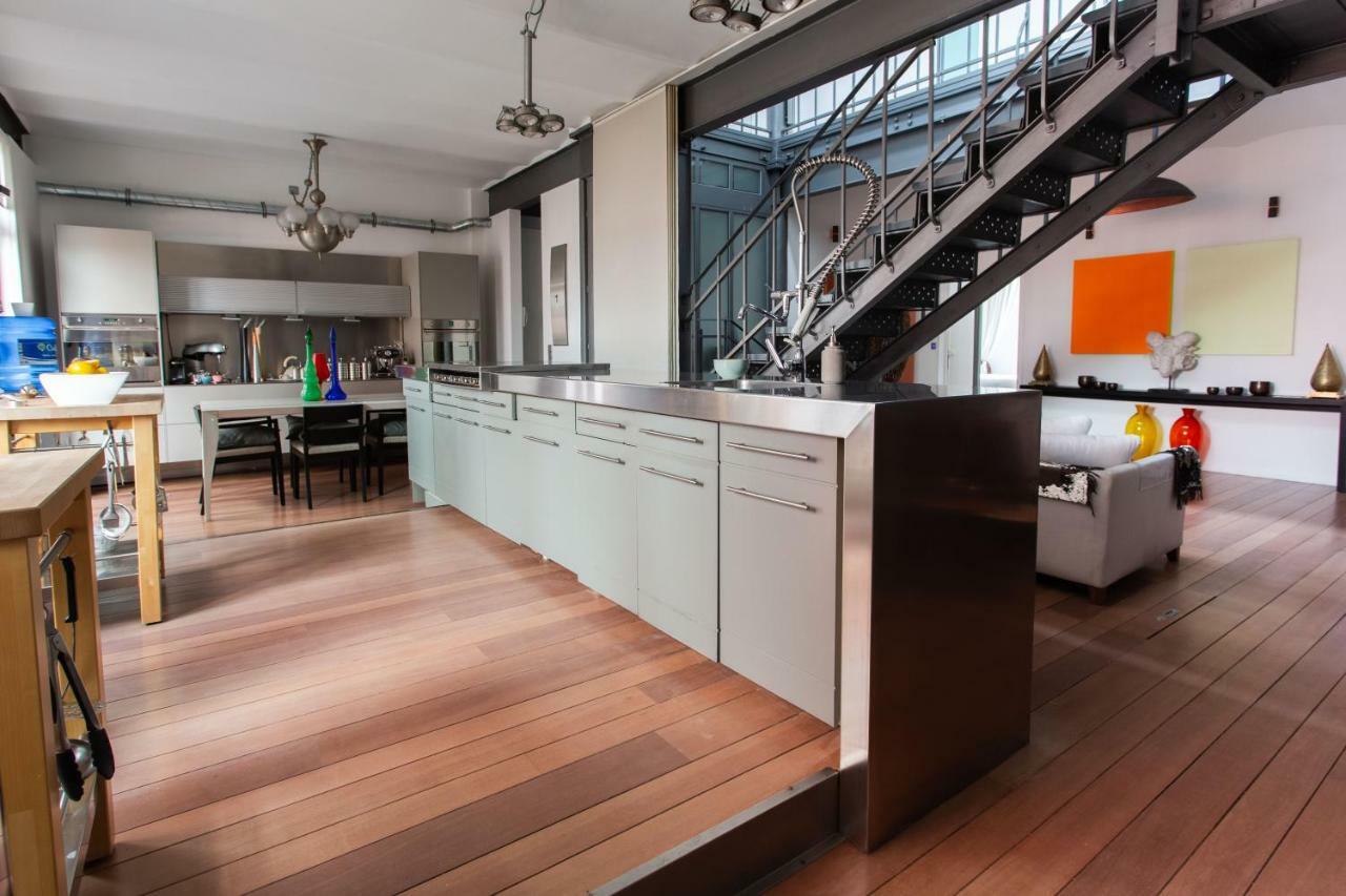 Les Lofts D'Artistes Hotel Saint-Gilles Ngoại thất bức ảnh