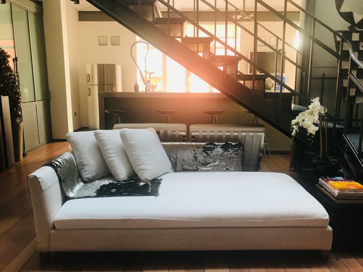 Les Lofts D'Artistes Hotel Saint-Gilles Ngoại thất bức ảnh