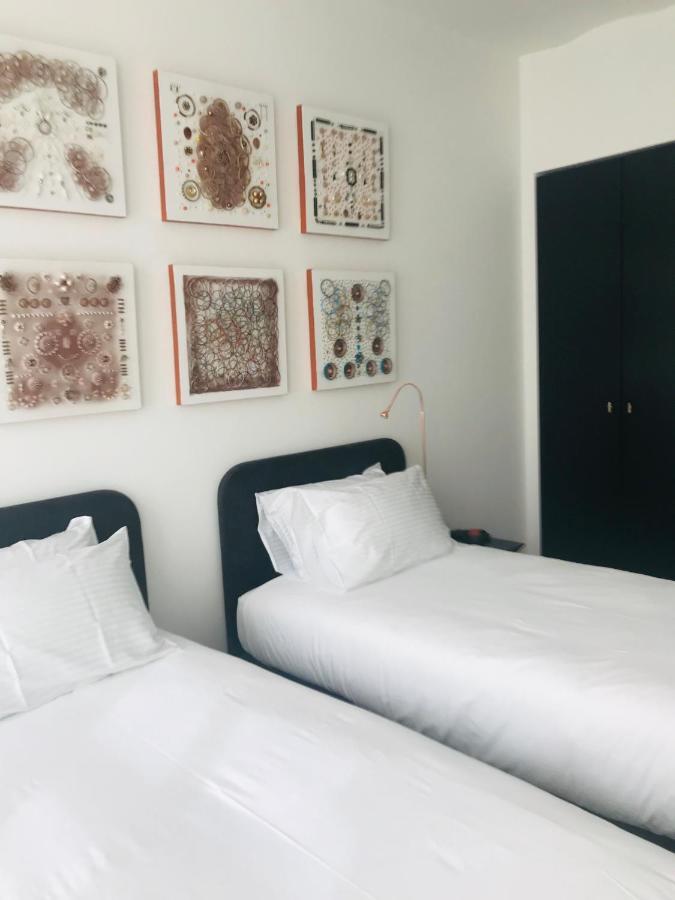 Les Lofts D'Artistes Hotel Saint-Gilles Ngoại thất bức ảnh